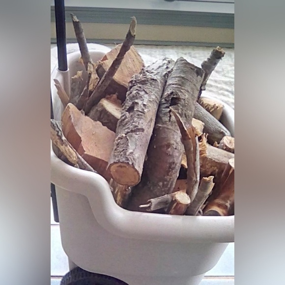 Suncast Resin 15.5 Gallon Multi-Purpose Cart with Wheels, Brown, Taupe NWT - Picture 13 of 13